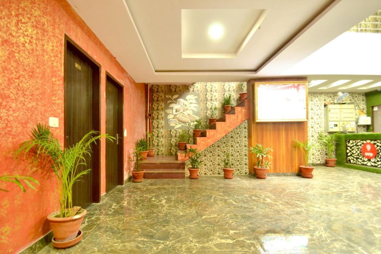 Oyo 8622 Hotel Grand Inn Csandígarh Kültér fotó